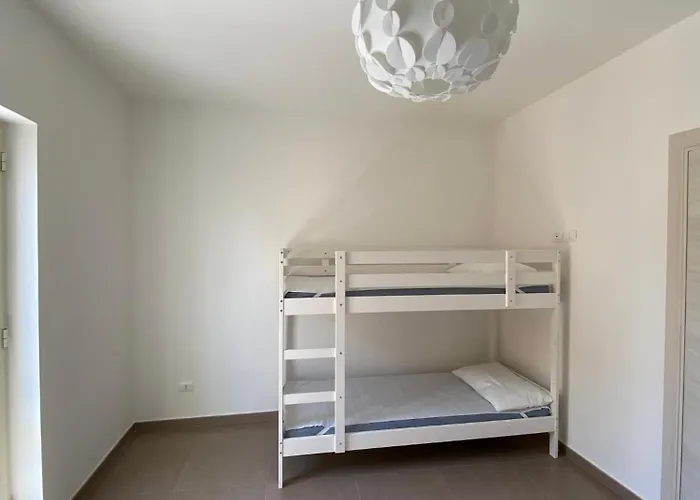 Casa vacanze La Casetta - *